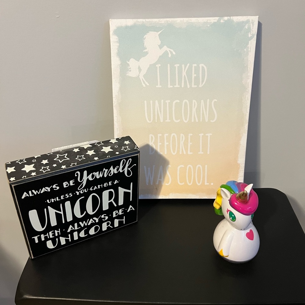 Unicorn bundle wall art, decor and unicorn figure